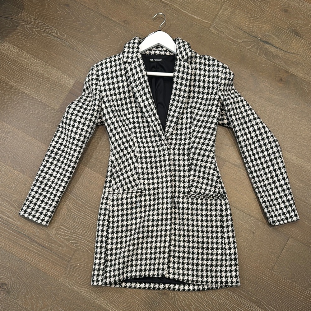 Women's Black and White Houndstooth Jacket